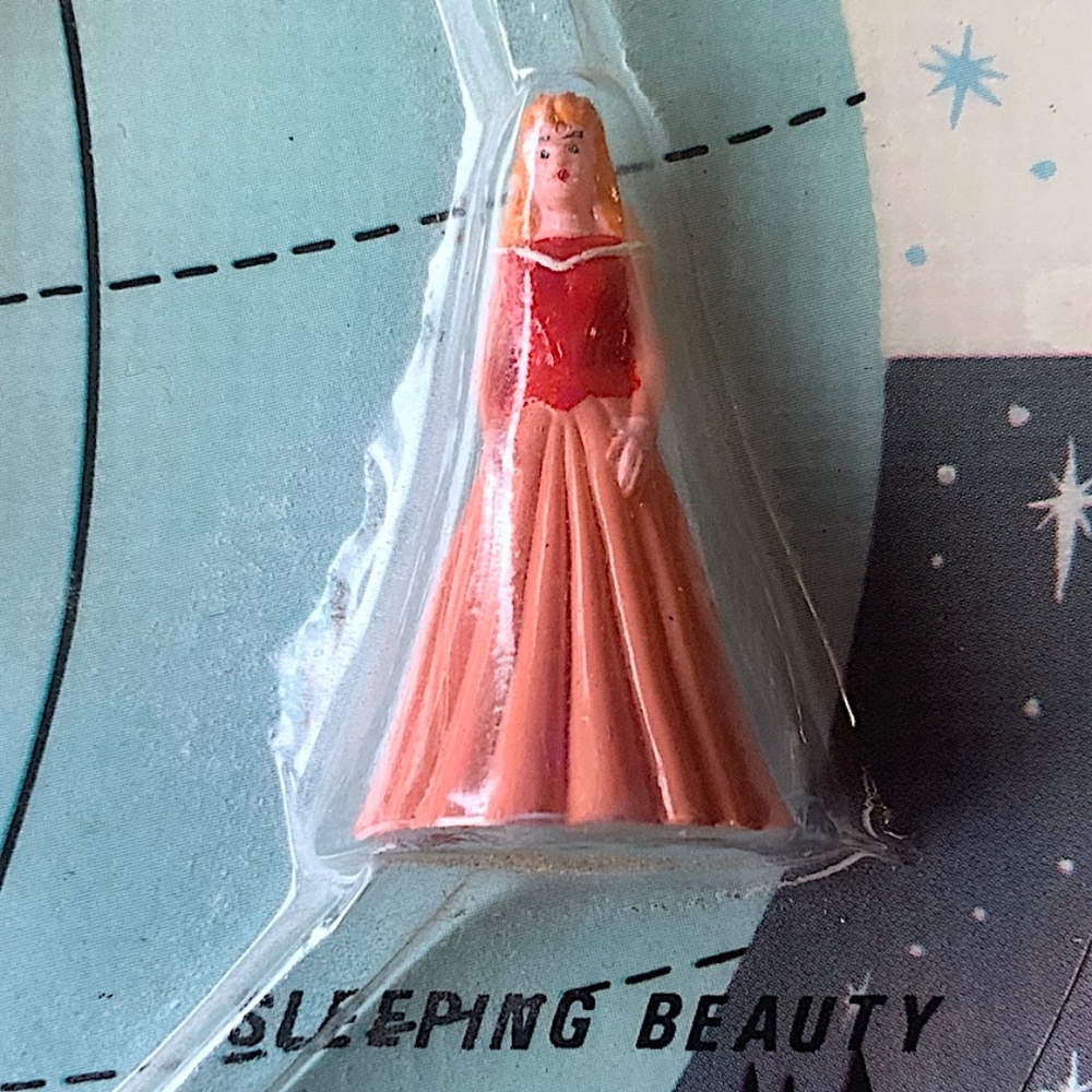Marx Disneykins on original card dated 1971 - Picture 6 of 9